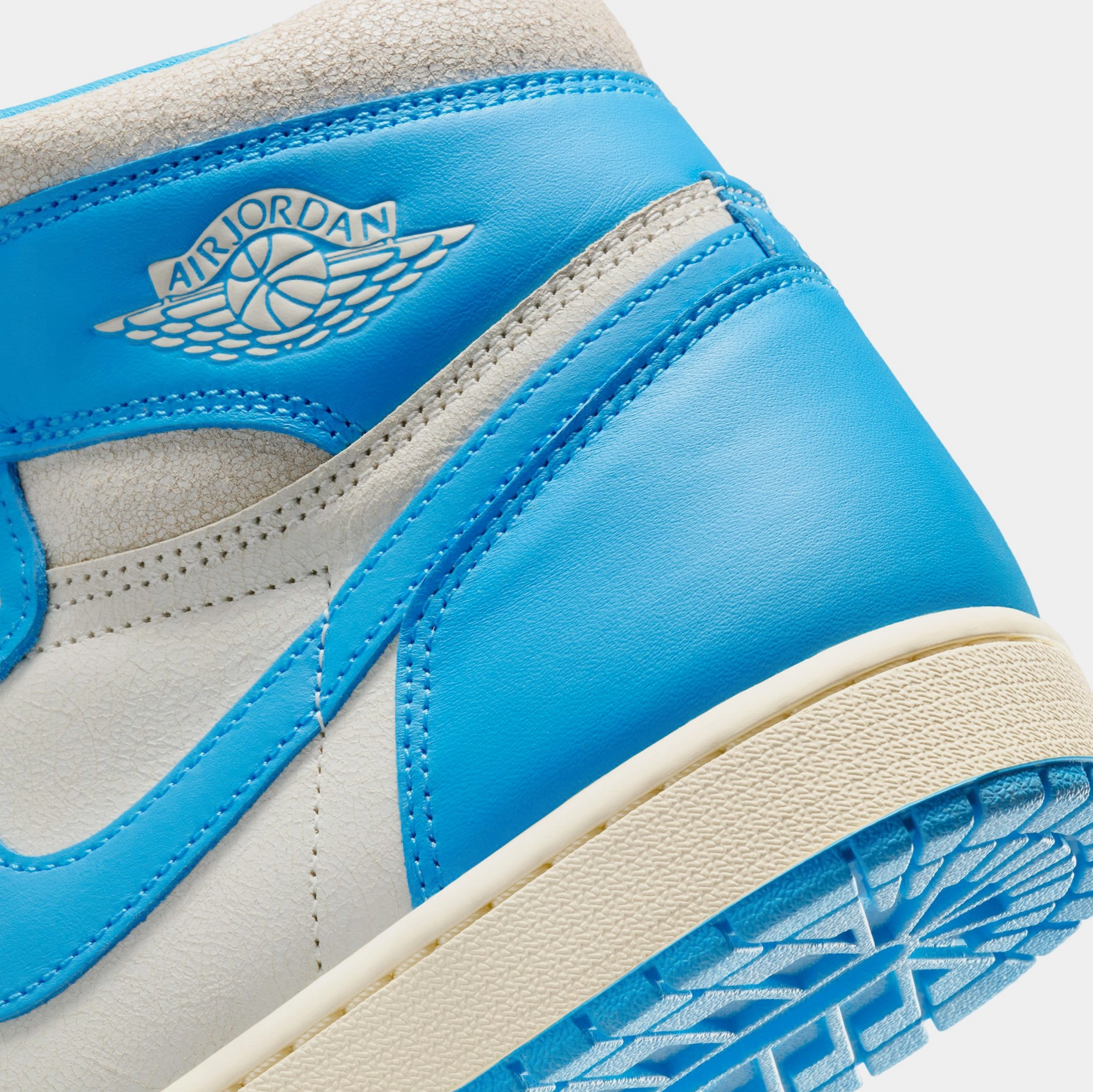 Air Jordan 1 Retro High OG UNC Reimagined Mens Lifestyle Shoes (Dark Powder Blue/Dark Powder Blue/Sail) Air Jordan 1 original design shoes