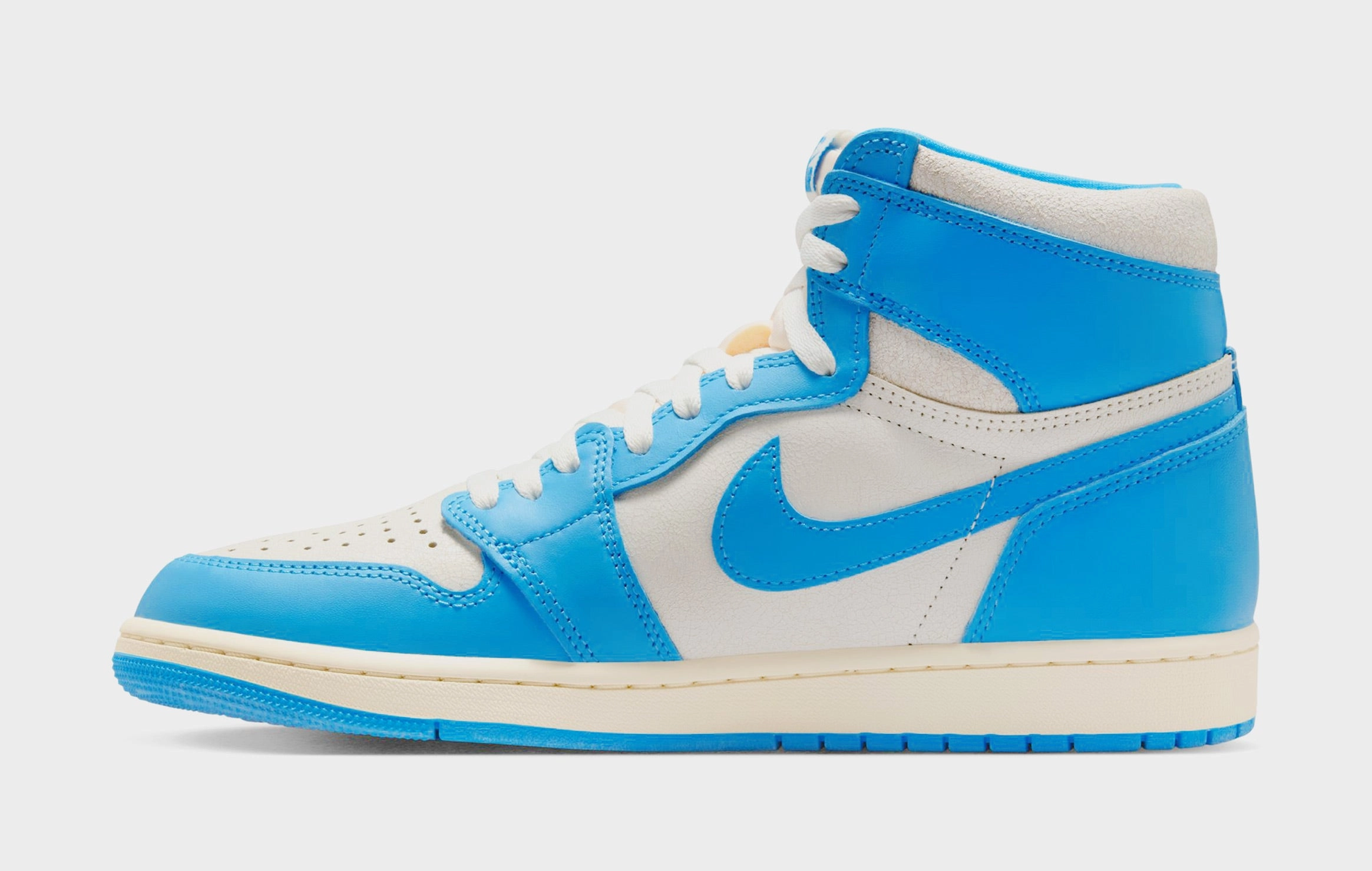 Air Jordan 1 Retro High OG UNC Reimagined Mens Lifestyle Shoes (Dark Powder Blue/Dark Powder Blue/Sail) Air Jordan 1 original design shoes