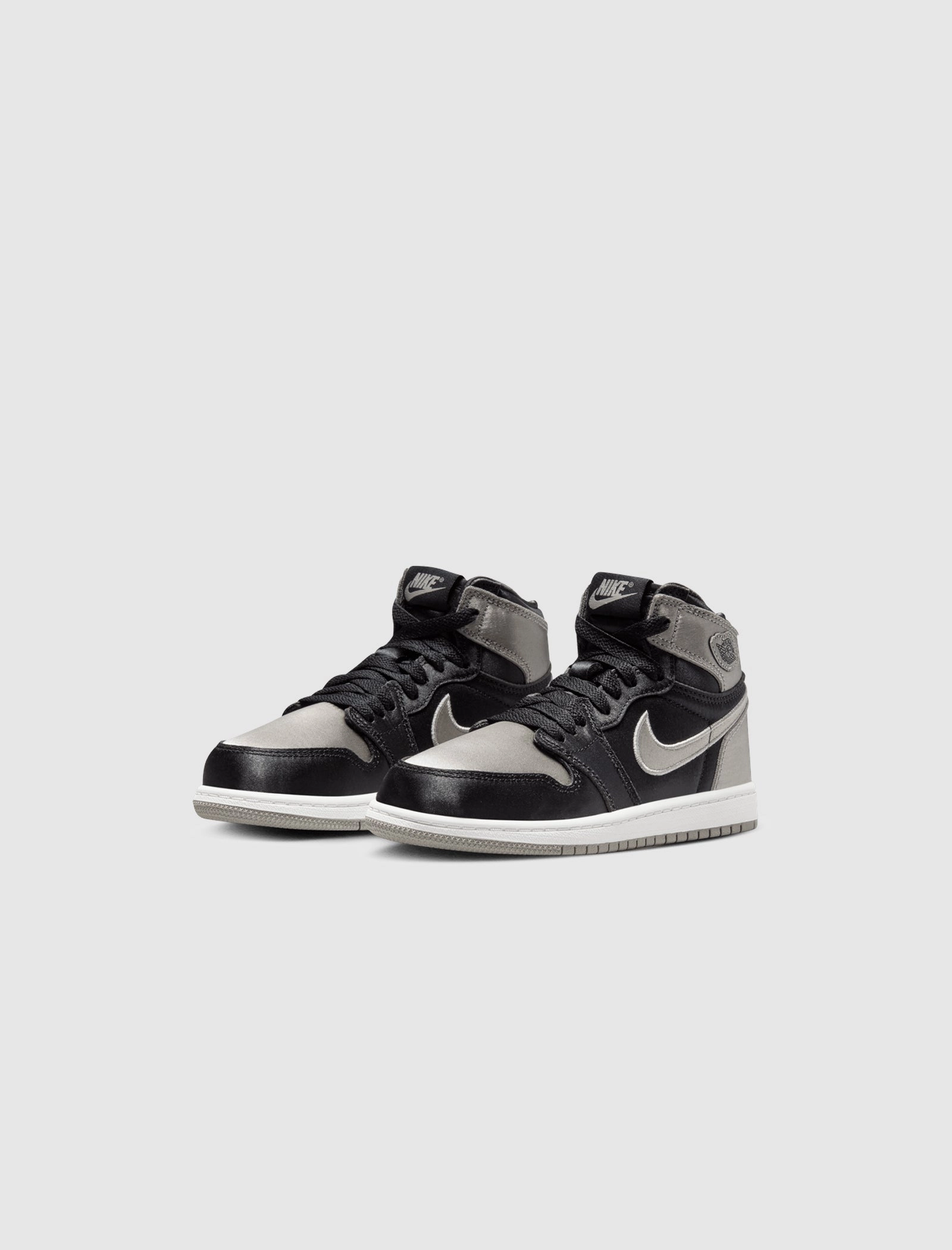 AIR JORDAN 1 RETRO HIGH "BLACK/ MEDIUM GREY/ WHITE" PS Retro basketball lifestyle shoes