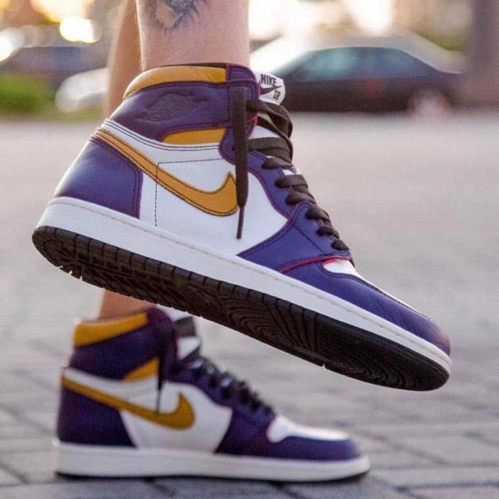 Air Jordan 1 Retro High SB 'LA To Chicago' Air Jordan 1 High OG shoes