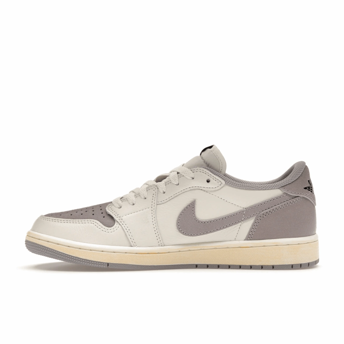 Air Jordan 1 Retro Low AND Atmosphere Grey Air Jordan 1 Low casual sneakers