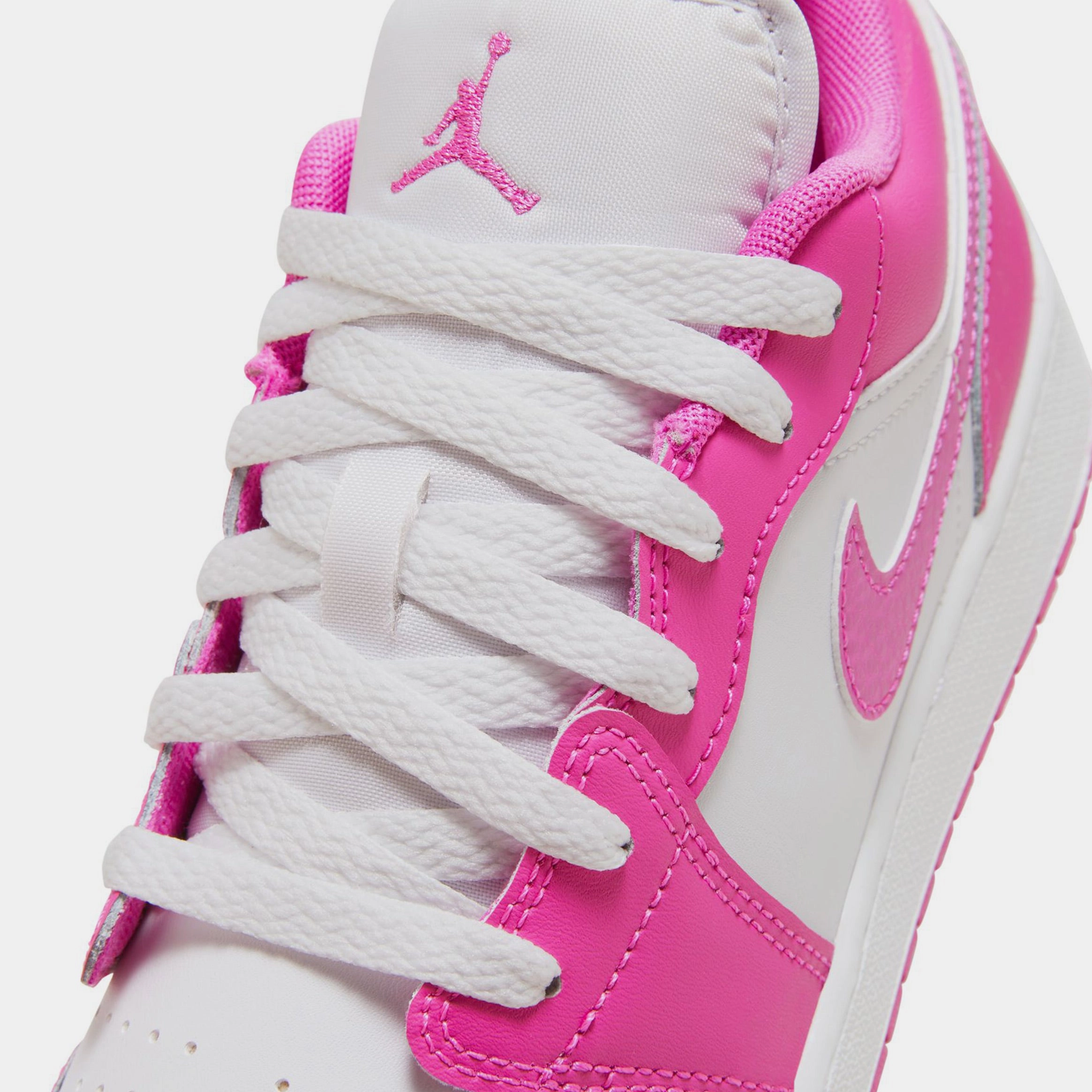 Air Jordan 1 Retro Low Grade School Lifestyle Shoes (Fire Pink/Iris/White) Air Jordan 1 original design shoes