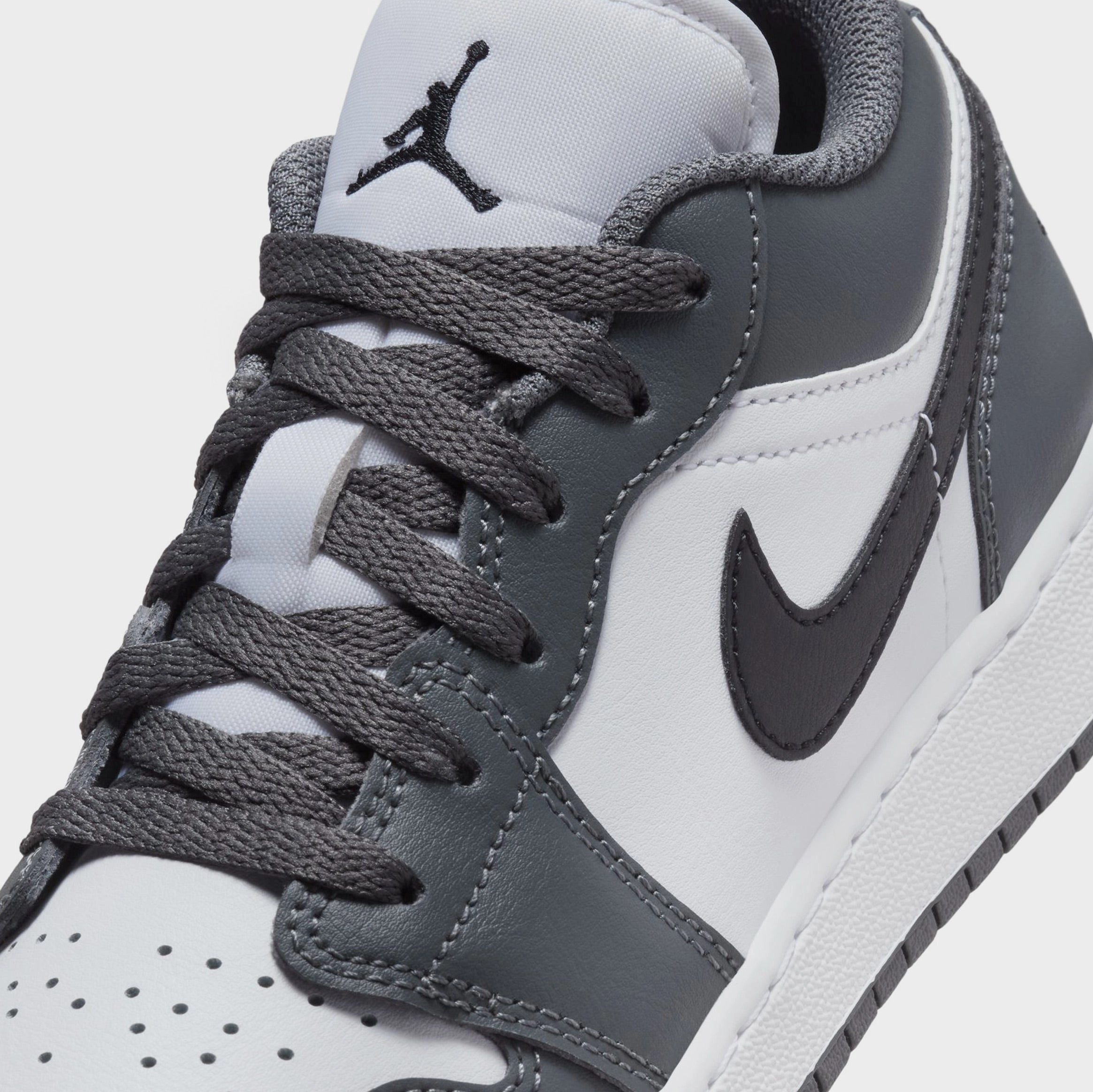 Air Jordan 1 Retro Low Iron Grey Grade School Lifestyle Shoes (White/Black/Iron Grey) Air Jordan 1 original design shoes