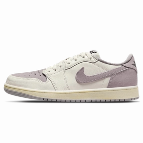 Air Jordan 1 Retro Low OG 'Atmosphere Grey' Air Jordan 1 sneakers with heritage court style