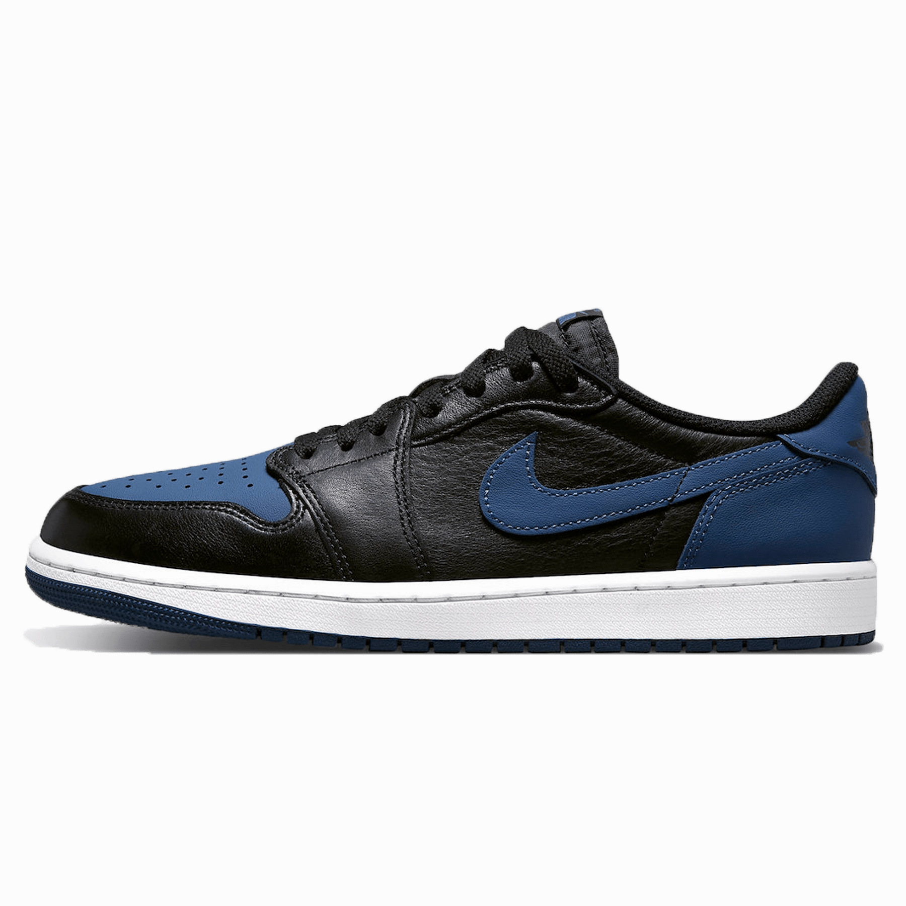 Air Jordan 1 Retro Low OG 'Mystic Navy' Air Jordan 1 timeless sneakers for Jordan fans