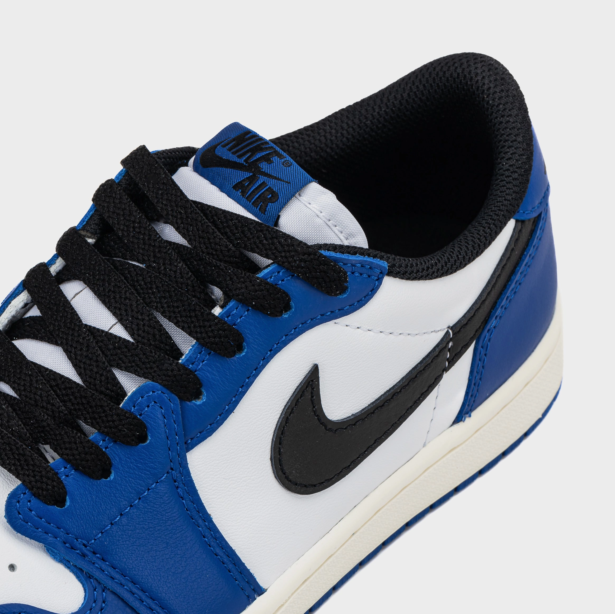 Air Jordan 1 Retro Low OG Game Royal Mens Lifestyle Shoes (White/Black/Game Royal) Air Jordan 1 original design shoes