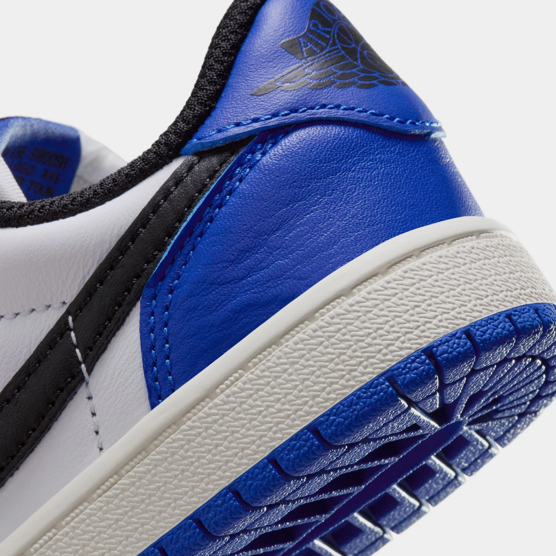 Air Jordan 1 Retro Low OG Game Royal Preschool Lifestyle Shoes (White/Black/Game Royal) Air Jordan 1 original design shoes