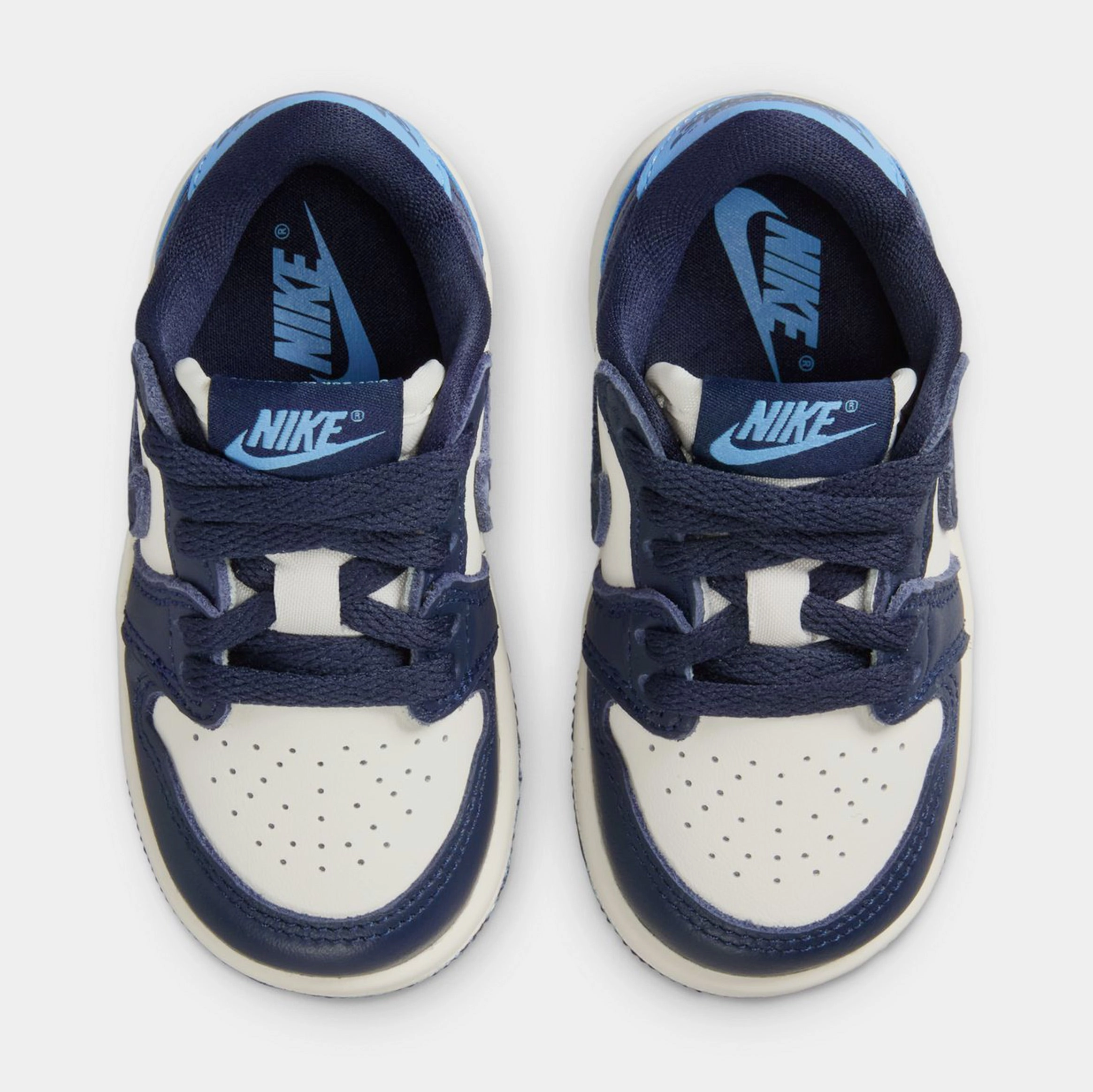Air Jordan 1 Retro Low  OG Obsidian Infant Toddler Lifestyle Shoes (Obsidian/University Blue/Sail) Air Jordan 1 original design shoes