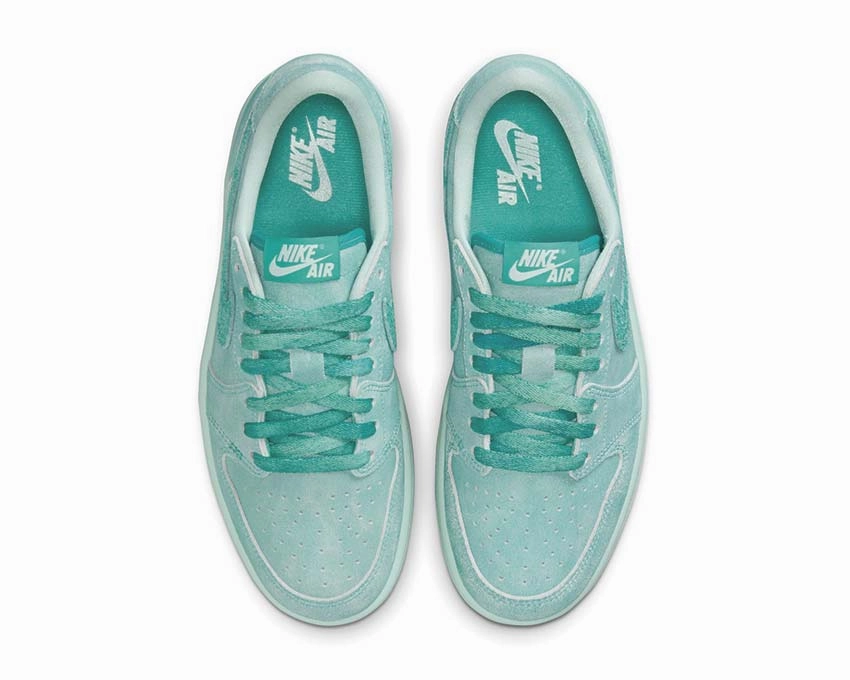 Air Jordan 1 Retro Low OG W "Washed Teal" Timeless hoop footwear