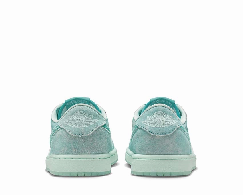 Air Jordan 1 Retro Low OG W "Washed Teal" Timeless hoop footwear