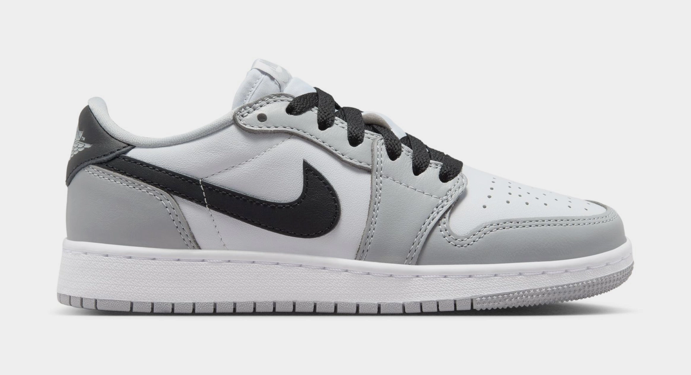 Air Jordan 1 Retro Low OG Wolf Grey Grade School Lifestyle Shoes (White/Black/Wolf Grey) Air Jordan 1 classic shoes for streetwear looks