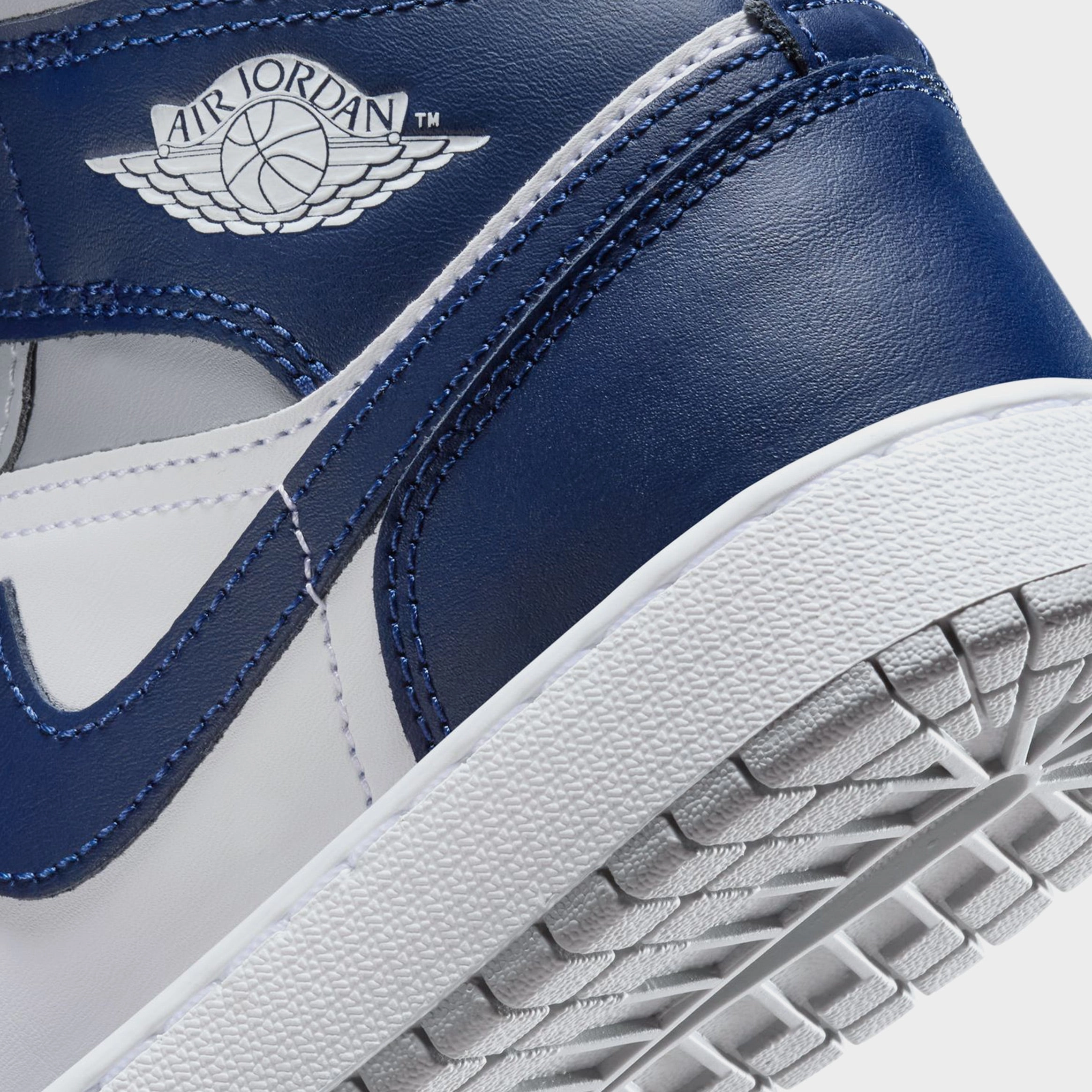 Air Jordan 1 Retro Mid Grade School Lifestyle Shoes (White/Wolf Grey/Midnight Navy) Air Jordan 1 original design shoes