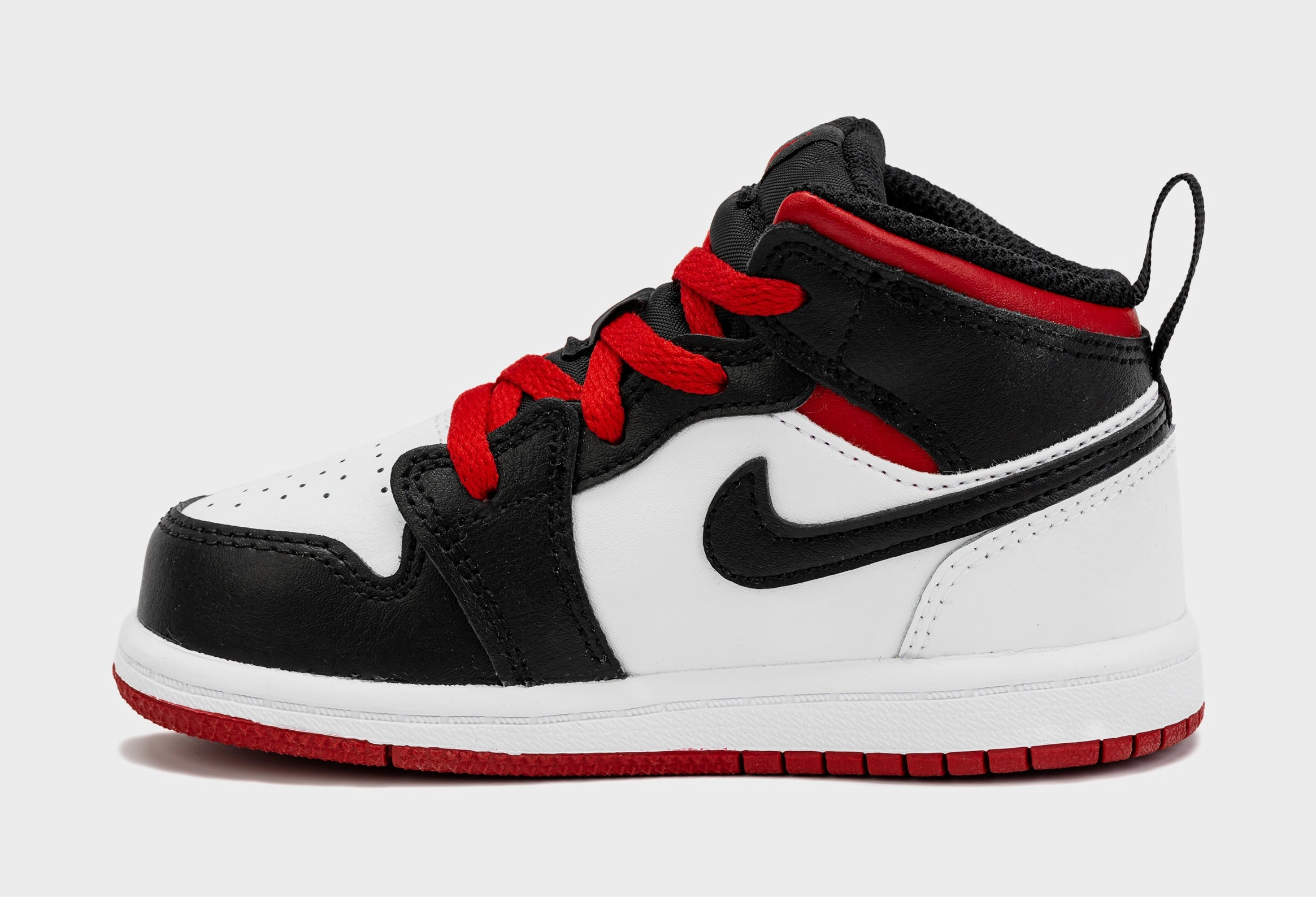 Air Jordan 1 Retro Mid Gym Red Infant Toddler Lifestyle Shoes (White/Red) Air Jordan 1 original design shoes