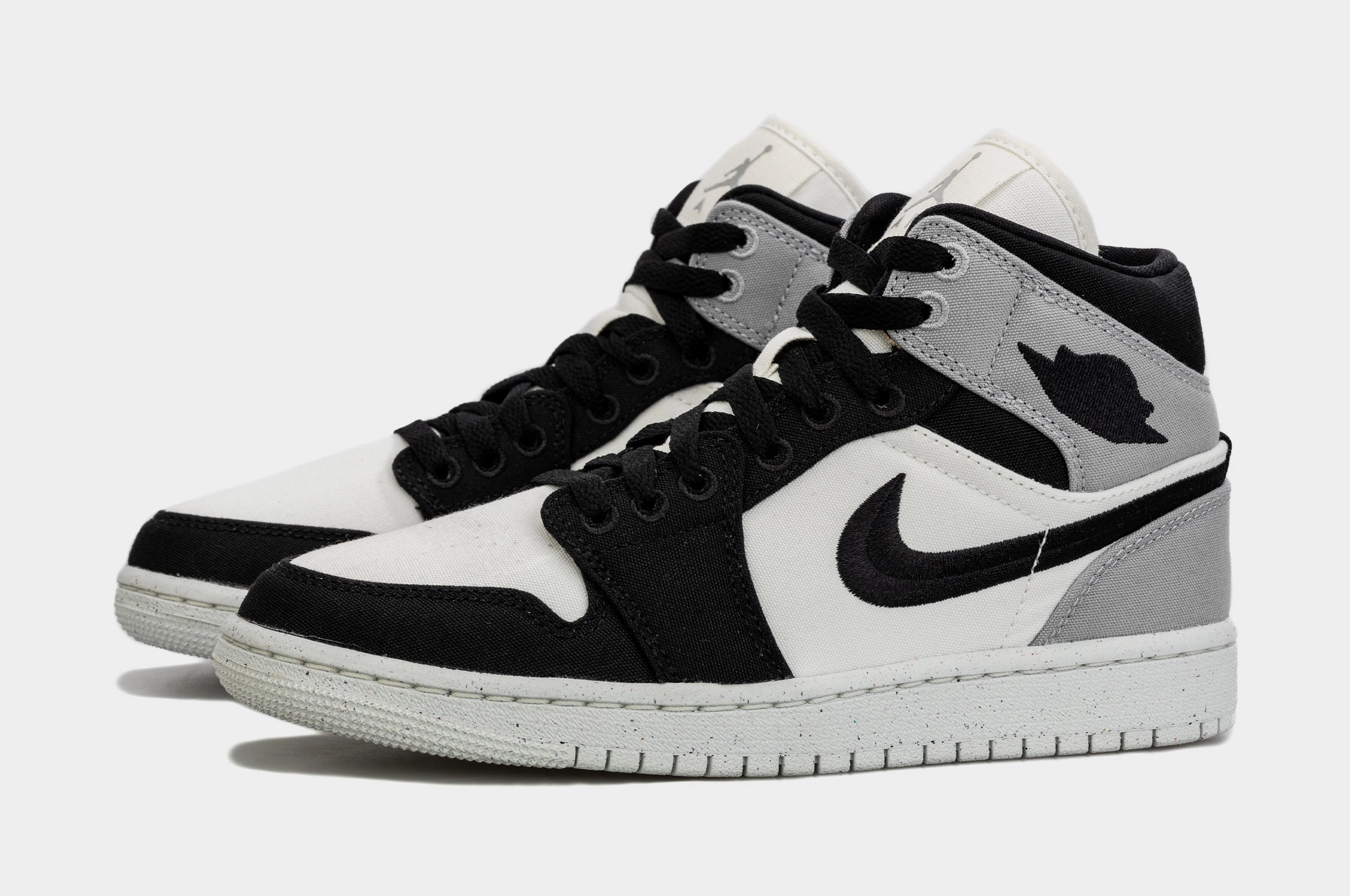 Air Jordan 1 Retro Mid SE Light Steel Grey Womens Lifestyle Shoes (Black/Grey) Air Jordan 1 original design shoes