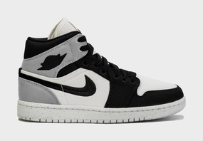 Air Jordan 1 Retro Mid SE Light Steel Grey Womens Lifestyle Shoes (Black/Grey) Air Jordan 1 classic shoes for streetwear looks