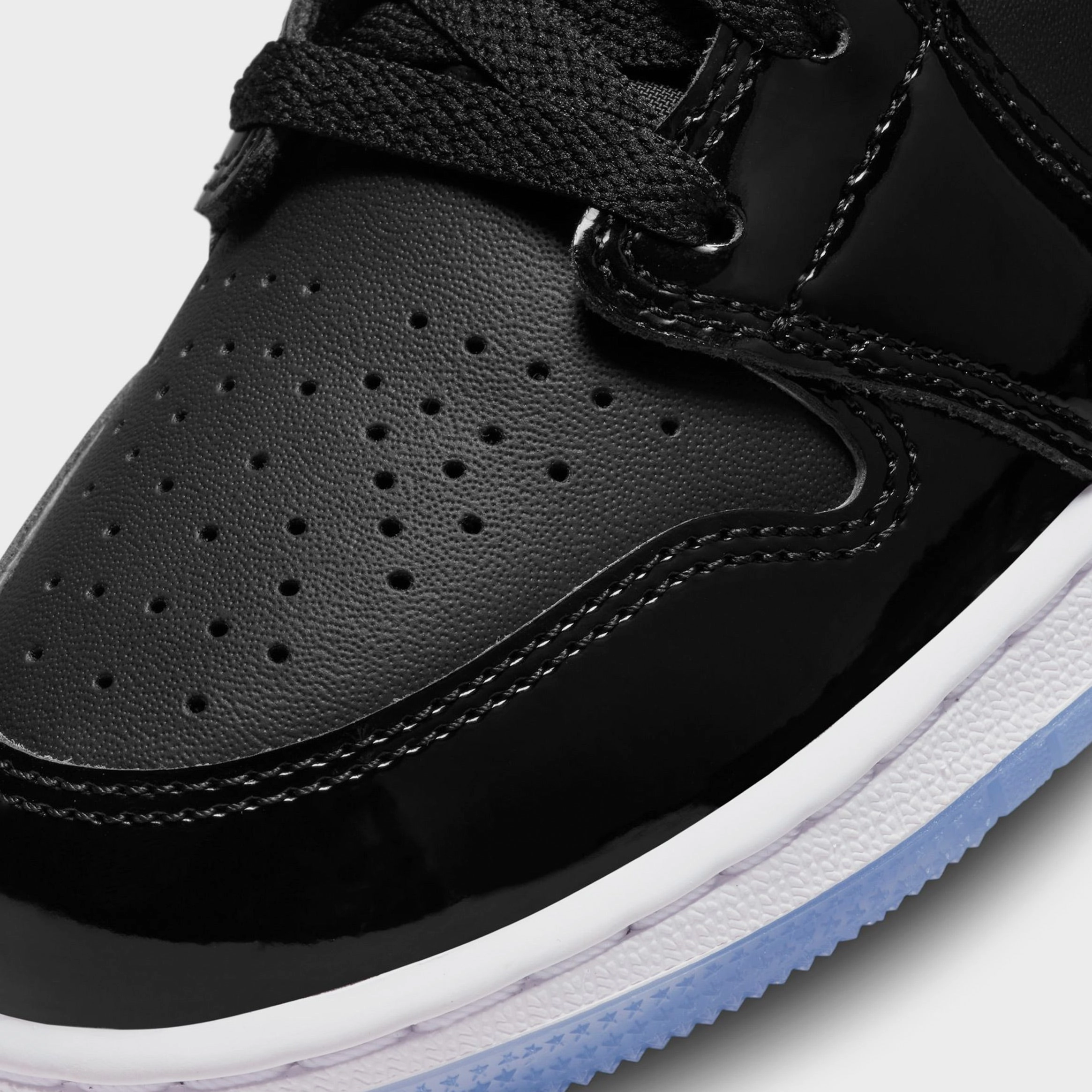 Air Jordan 1 Retro Mid Space Jam Grade School Lifestyle Shoes (Black) Air Jordan 1 original design shoes