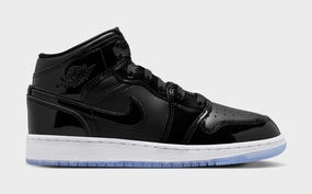Air Jordan 1 Retro Mid Space Jam Grade School Lifestyle Shoes (Black) Air Jordan 1 classic shoes for streetwear looks