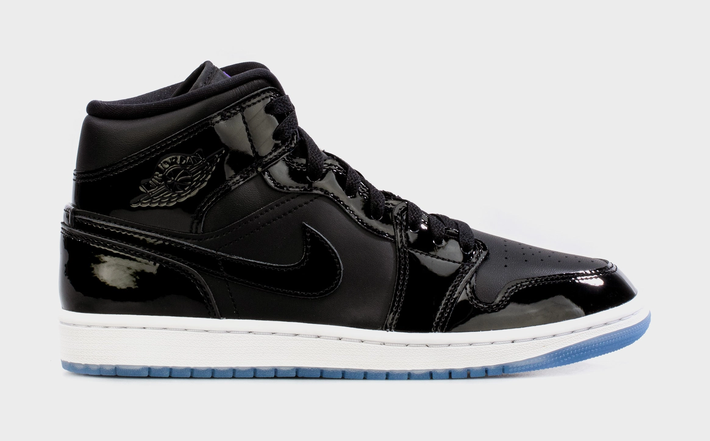 Air Jordan 1 Retro Mid Space Jam Mens Lifestyle Shoes (Black) Air Jordan 1 classic shoes for streetwear looks