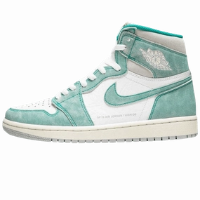 Air Jordan 1 Turbo Green Air Jordan 1 High classic sneakers with premium finish