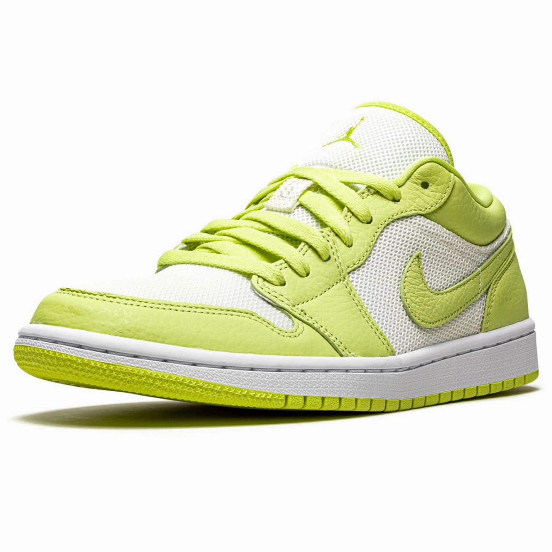 Air Jordan 1 Wmns Low 'Limelight' Air Jordan 1 vintage style sneakers
