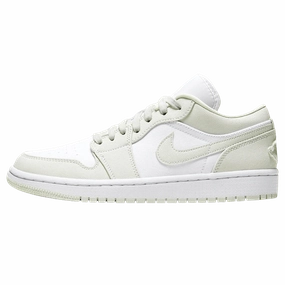 Air Jordan 1 Wmns Low 'Spruce Aura' Air Jordan 1 timeless sneakers for Jordan fans