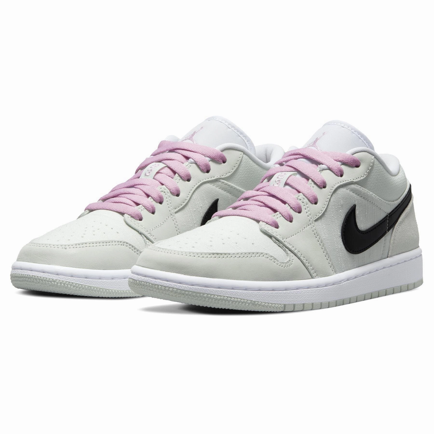 Air Jordan 1 Wmns Low SE 'Barely Green' Air Jordan 1 vintage style sneakers
