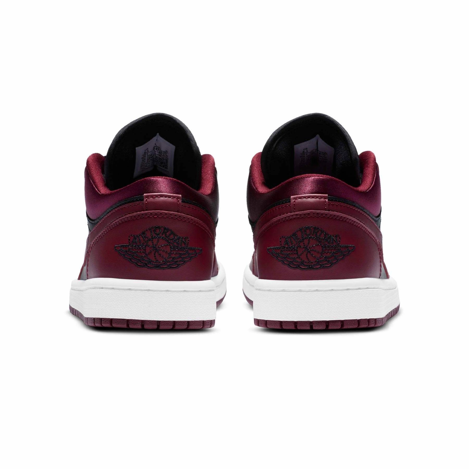 Air Jordan 1 Wmns Low SE 'Dark Beetroot' Air Jordan 1 Low lifestyle shoes