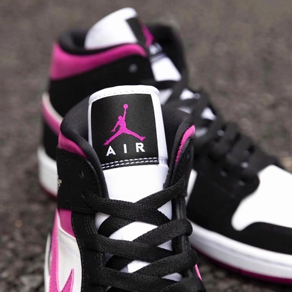 Air Jordan 1 WMNS Mid 'Black Cactus Flower' Air Jordan 1 Mid streetwear shoes