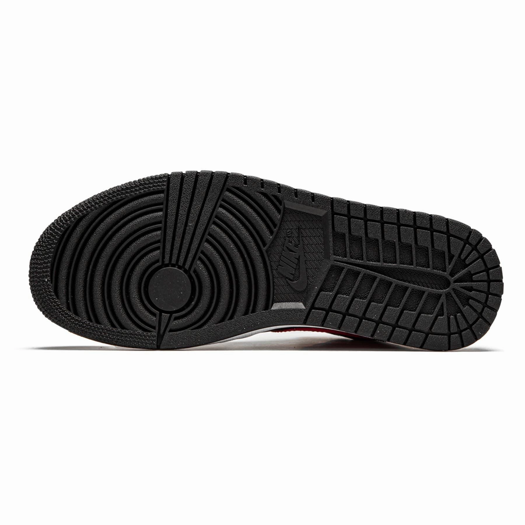 Air Jordan 1 Wmns Mid 'Siren Red' Air Jordan 1 Mid streetwear shoes