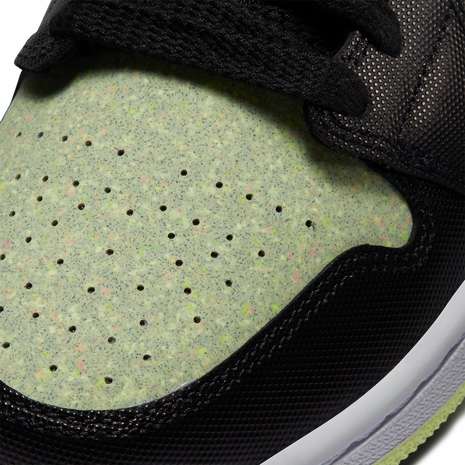 Air Jordan 1 Wmns Mid SE 'Black Barely Volt' Air Jordan 1 classic sneakers