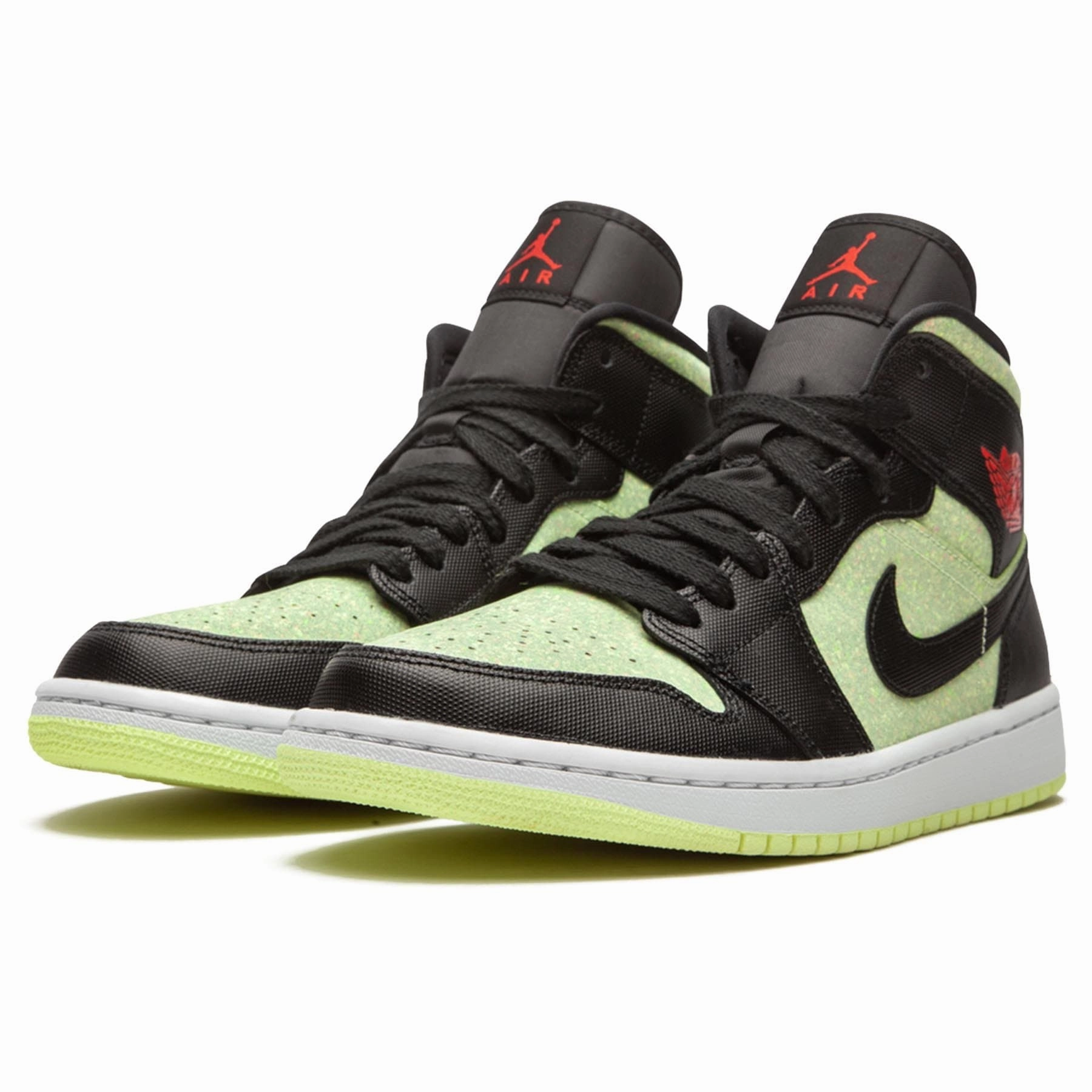 Air Jordan 1 Wmns Mid SE 'Black Barely Volt' Air Jordan 1 classic sneakers