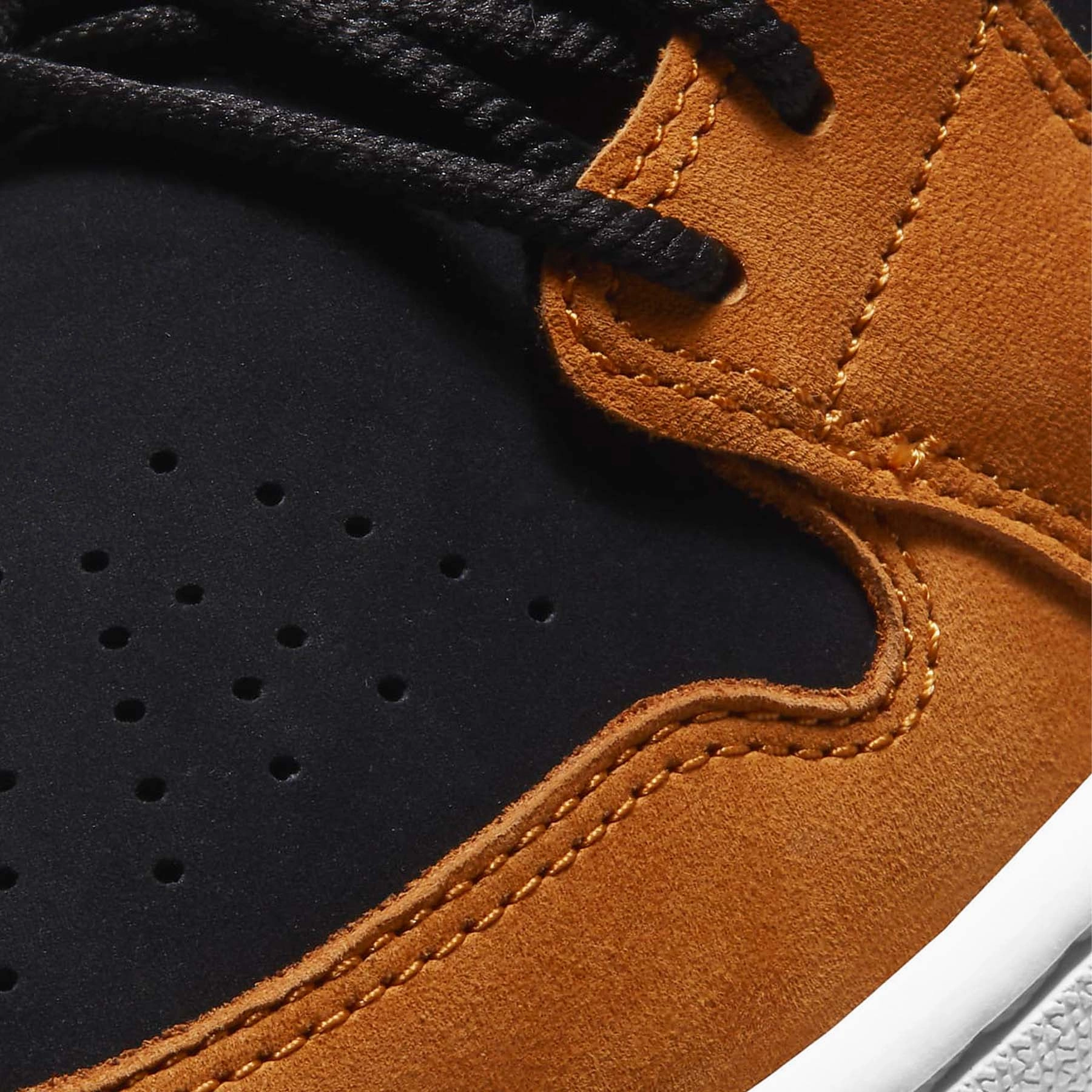 Air Jordan 1 Wmns Mid SE 'Desert Ochre' Air Jordan 1 vintage style sneakers