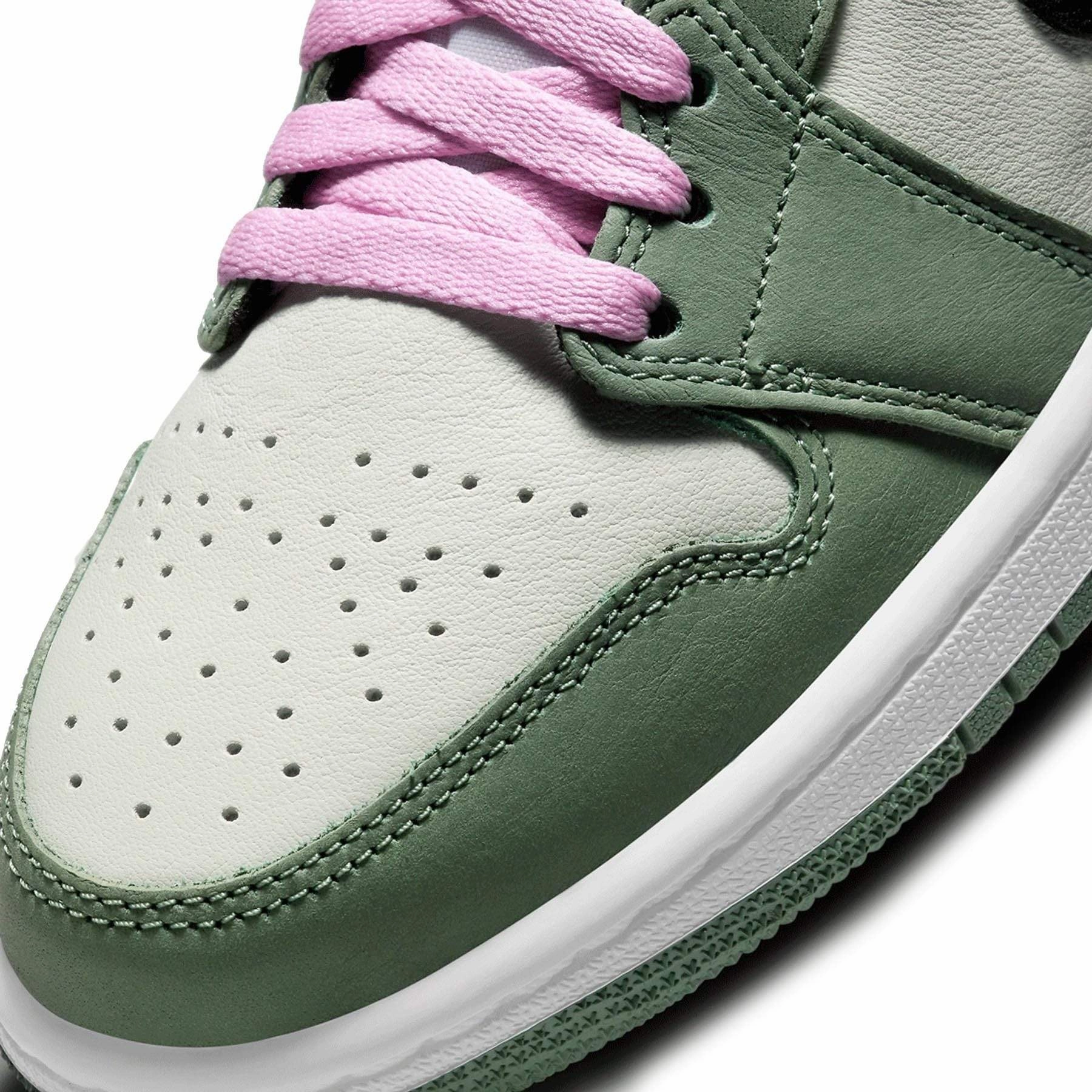 Air Jordan 1 Wmns Mid SE 'Dutch Green' Air Jordan 1 vintage style sneakers