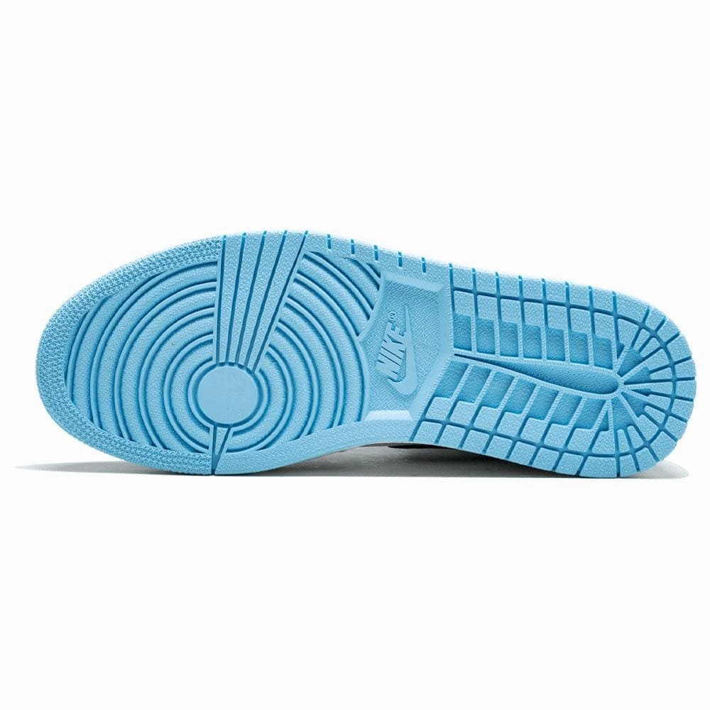 Air Jordan 1 Wmns Retro High OG 'Blue Chill' Air Jordan 1 vintage style sneakers