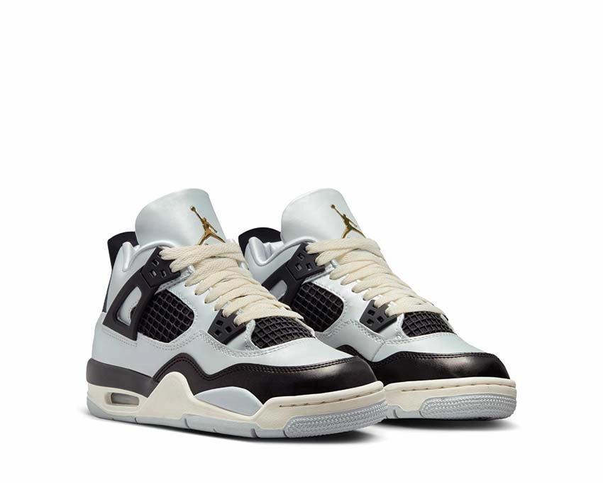Air Jordan 4 Retro GS Timeless hoop footwear