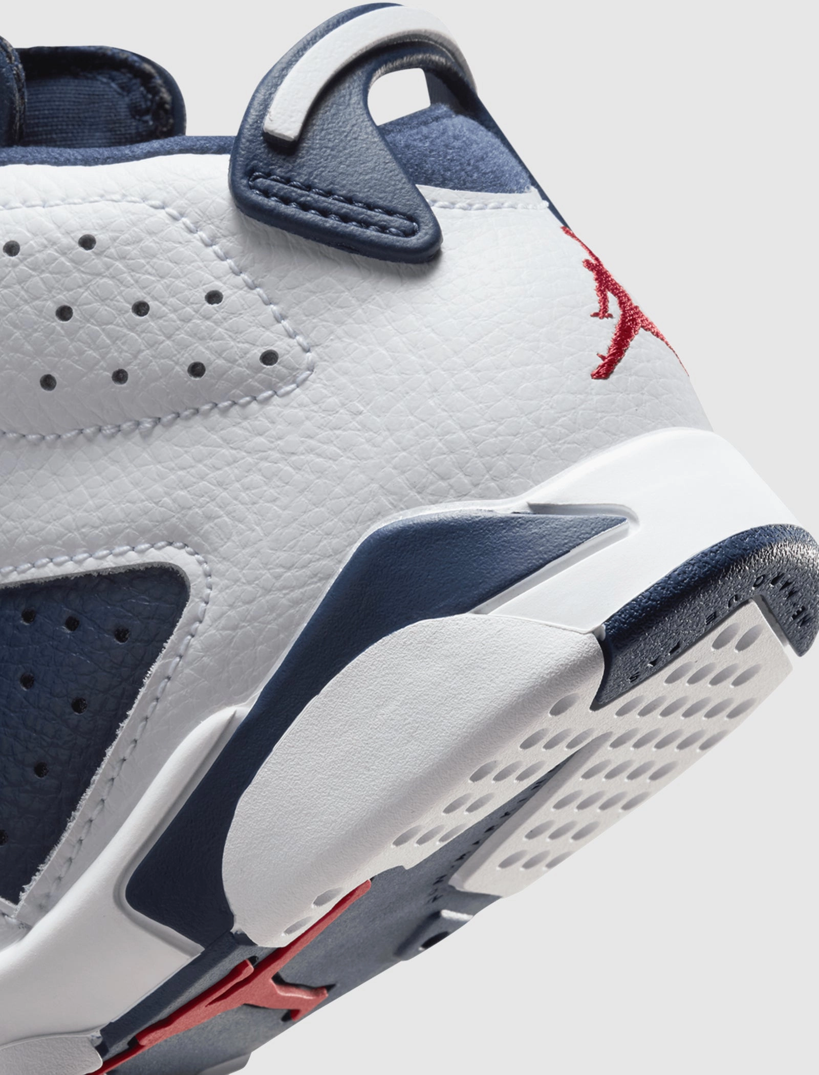 AIR JORDAN 6 RETRO "WHITE/VARSITY RED/MIDNIGHT NAVY" PS Retro basketball lifestyle shoes