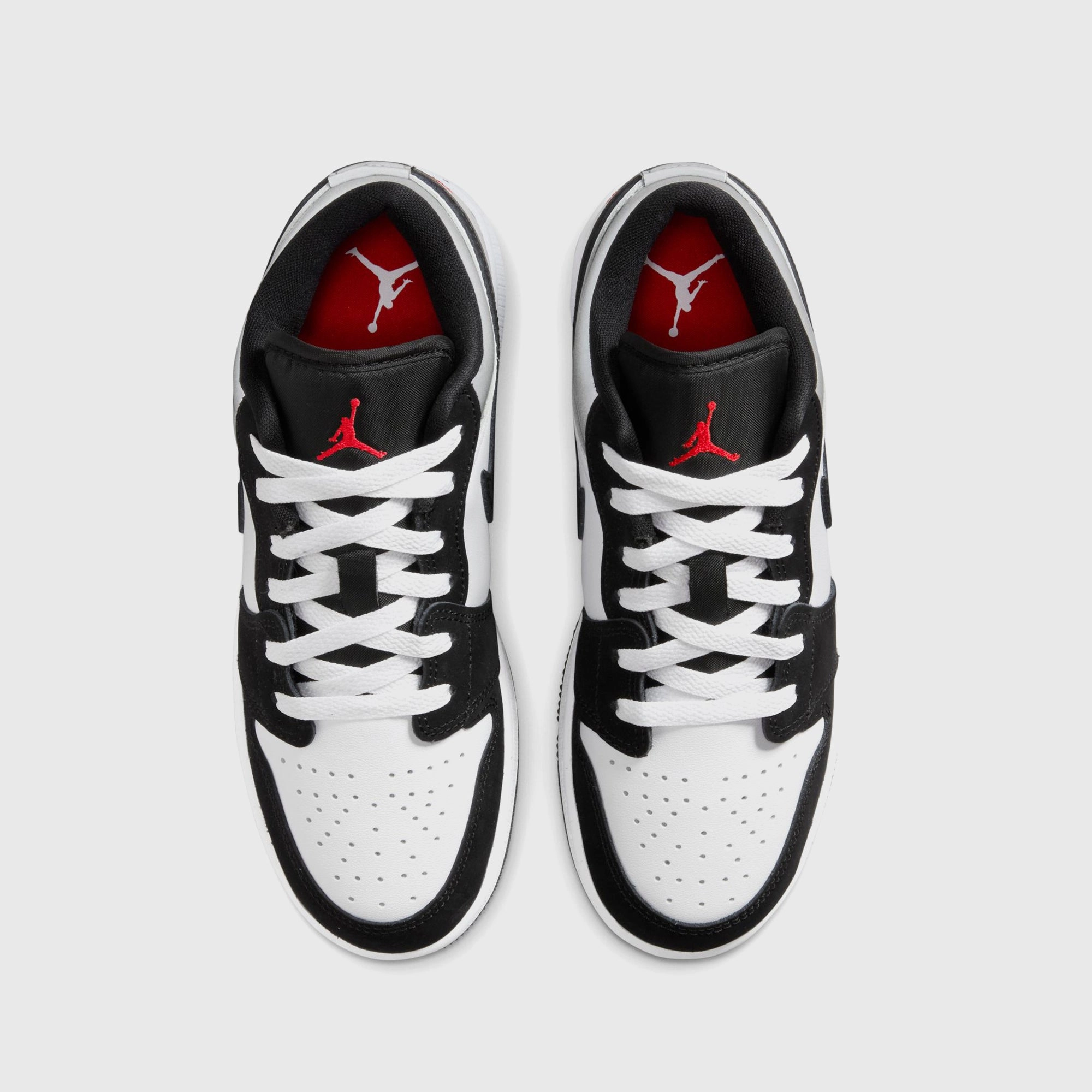 Air Jordan GS 1 Low Se Uni - White / Black / Matte Silver / Fire Red All-day streetwear kicks