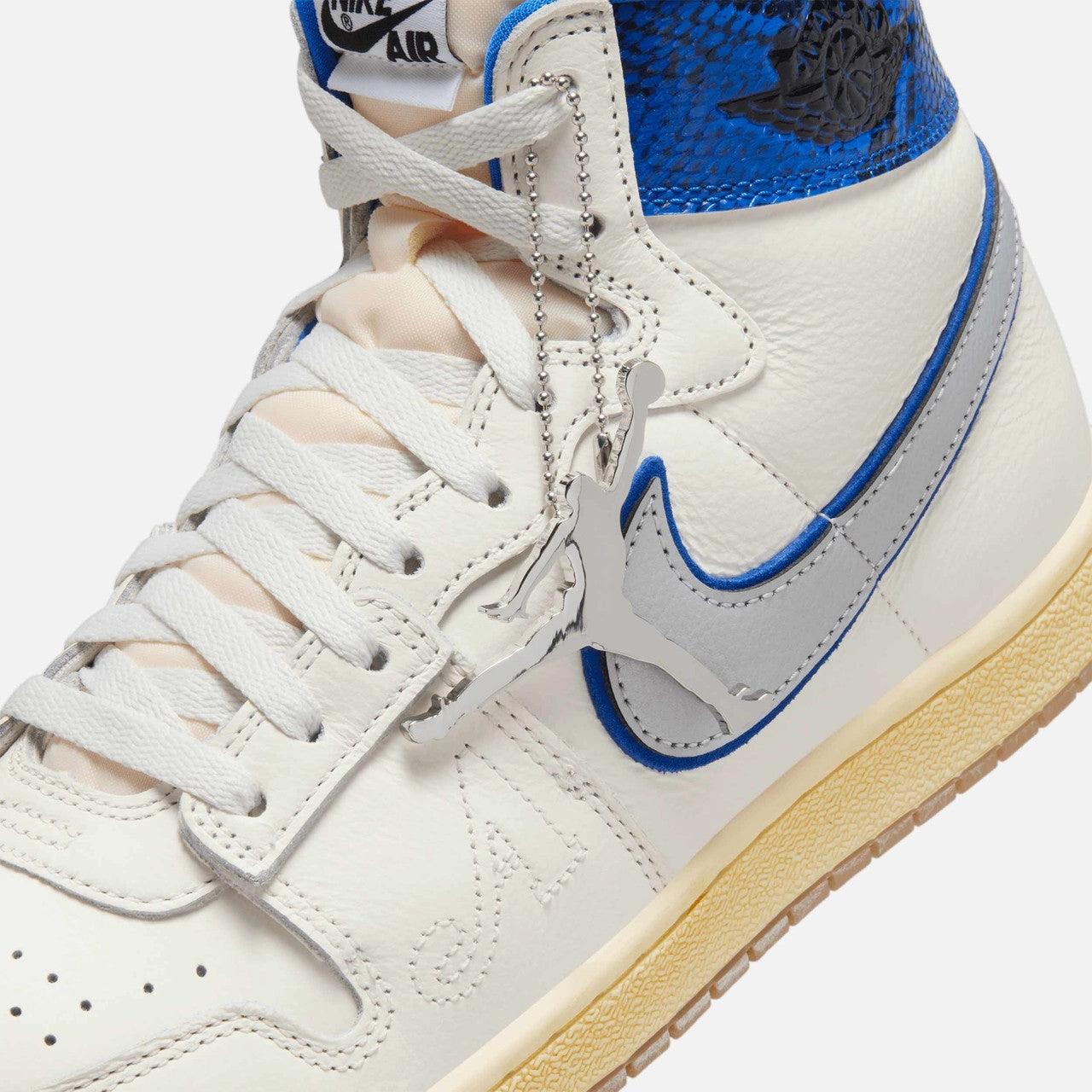 Air Ship PE SP x Awake NY Classic basketball silhouette