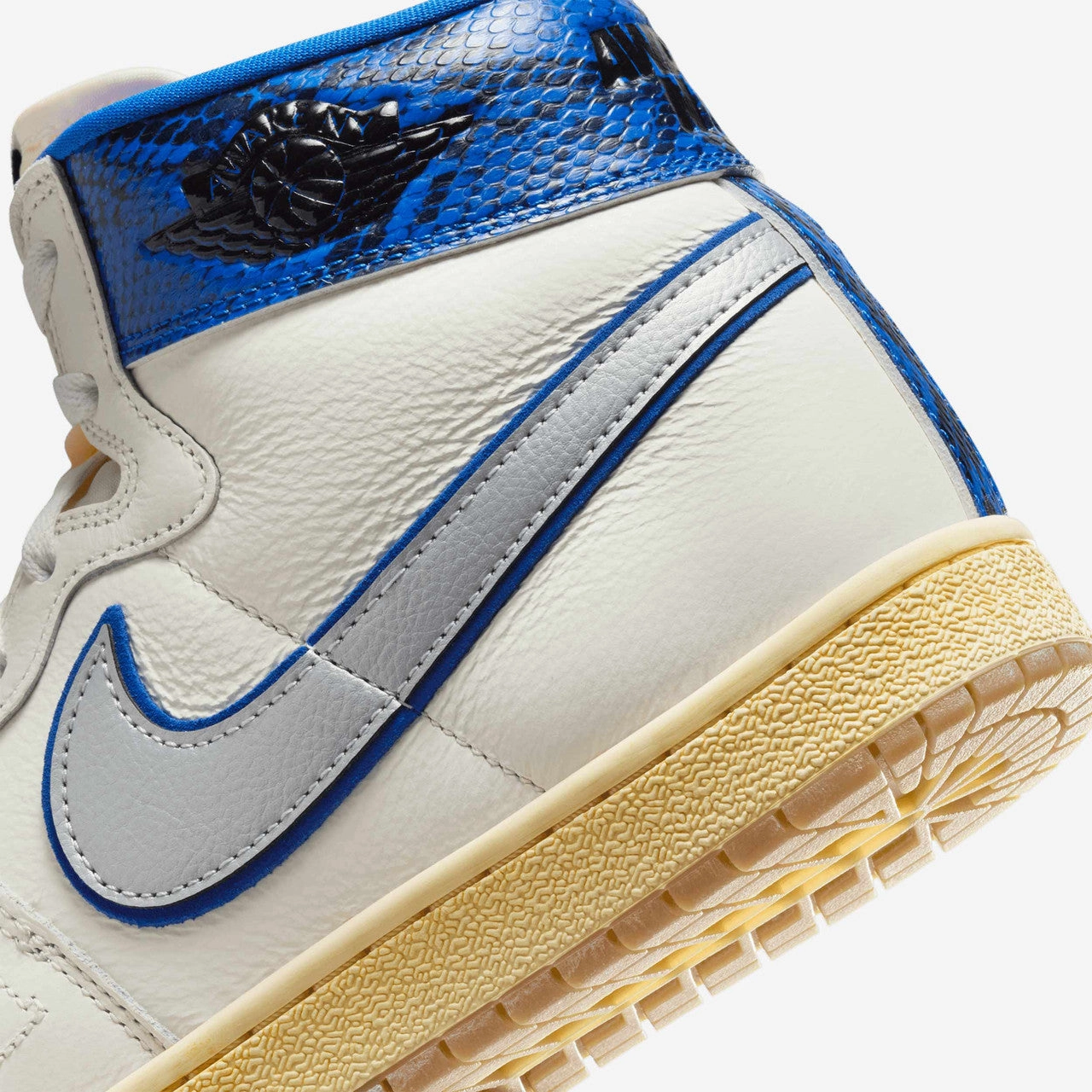 Air Ship PE SP x Awake NY Classic basketball silhouette