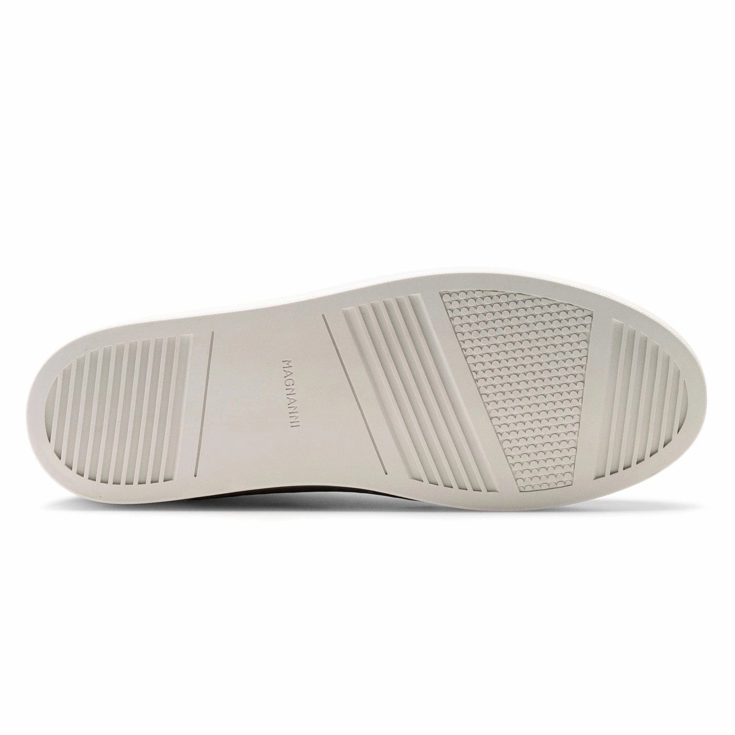 Amadeo Sneaker Magnanni handcrafted dress shoes