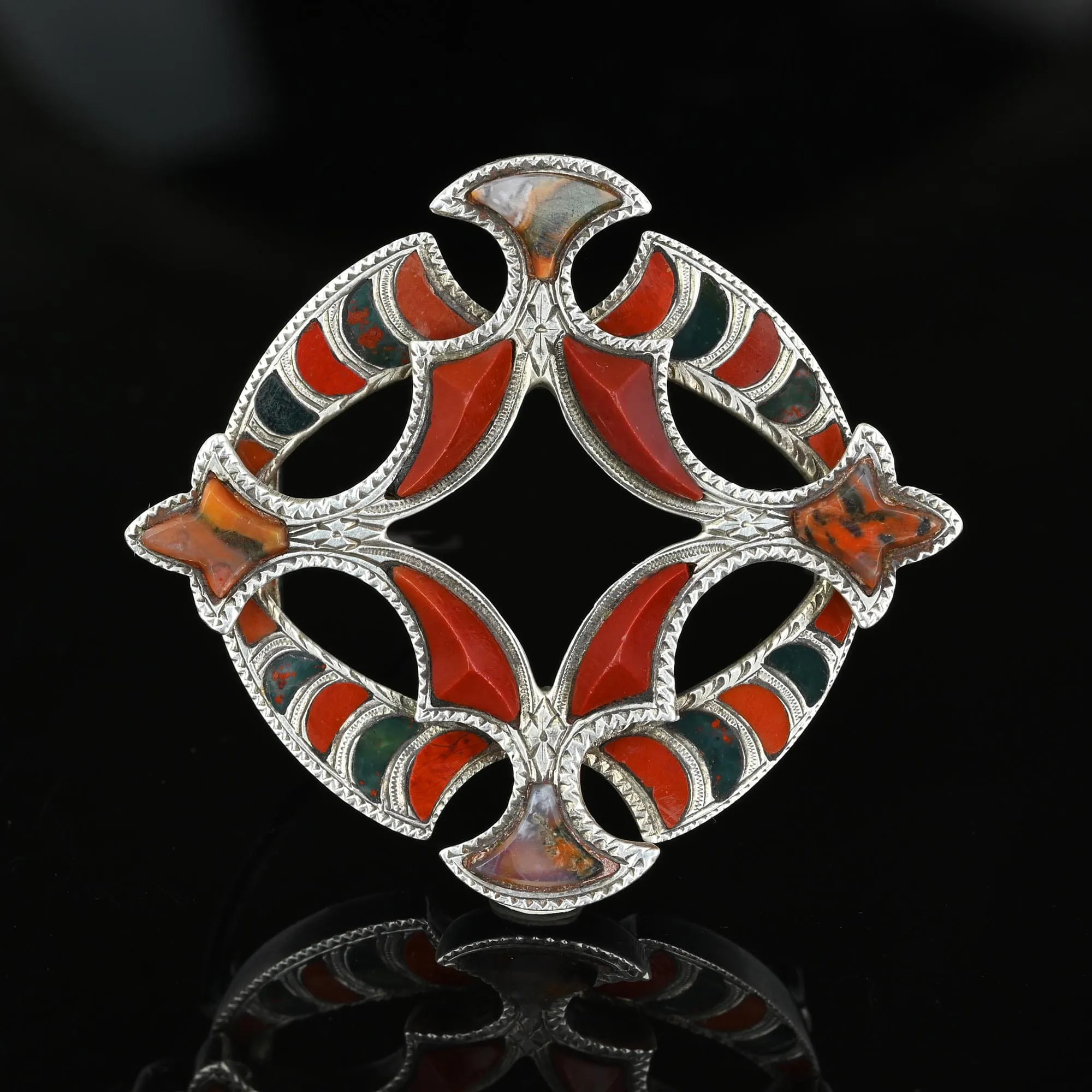 Antique Moon Fleur de Lis Silver Scottish Agate Victorian Brooch