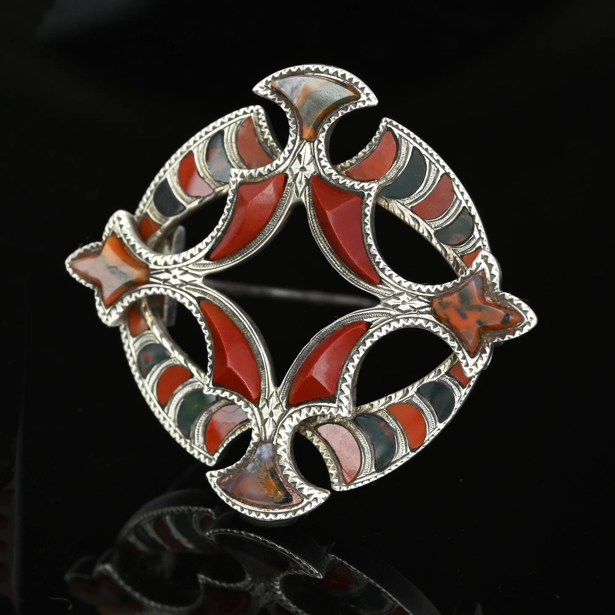 Antique Moon Fleur de Lis Silver Scottish Agate Victorian Brooch