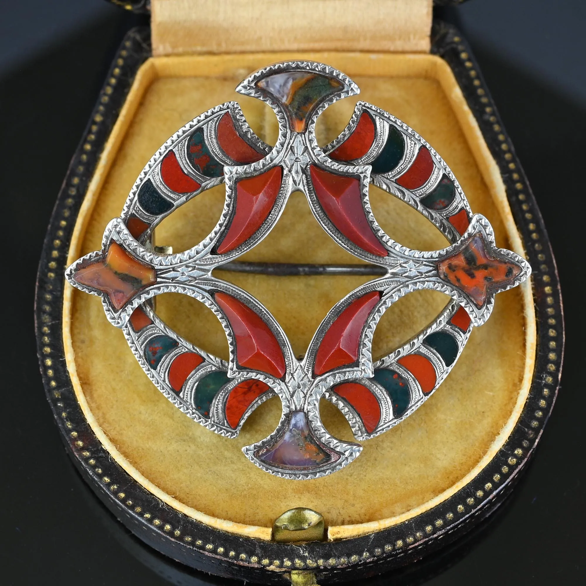 Antique Moon Fleur de Lis Silver Scottish Agate Victorian Brooch