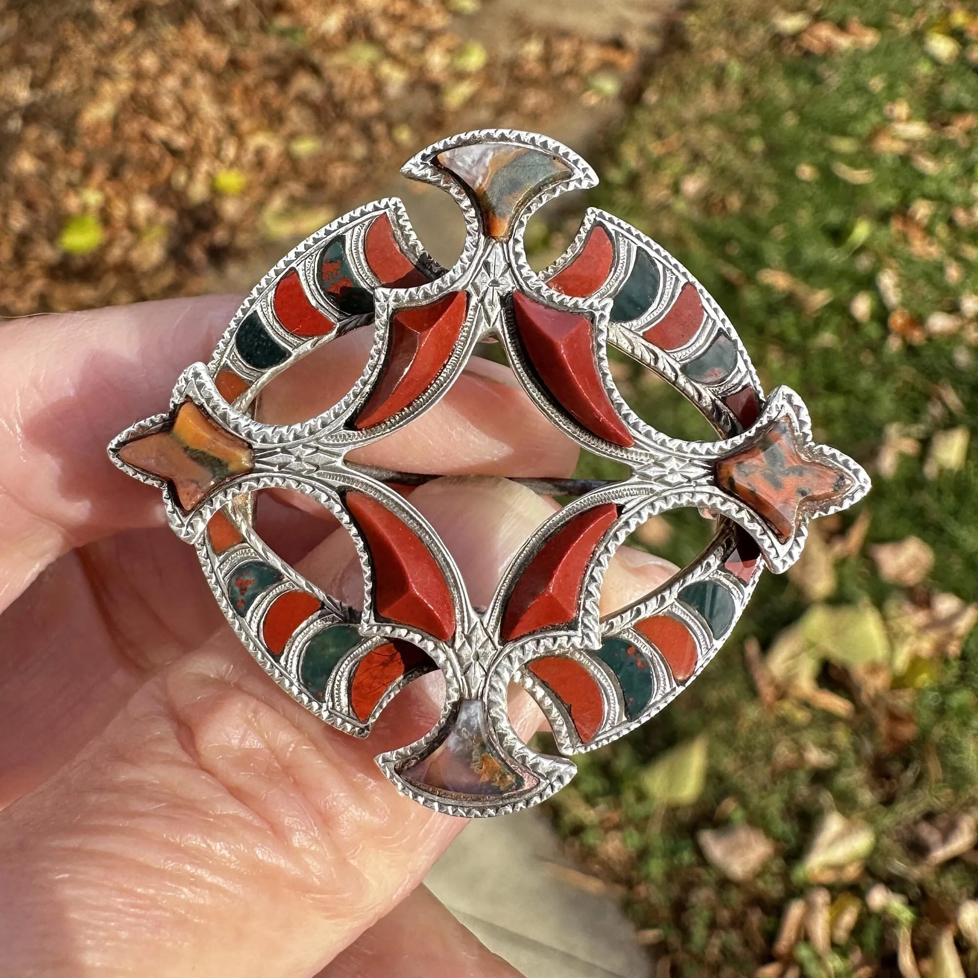 Antique Moon Fleur de Lis Silver Scottish Agate Victorian Brooch
