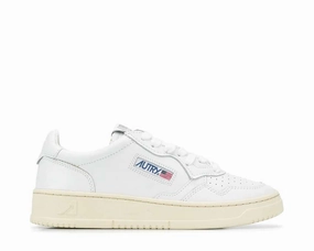 Autry Medalist Low W Clean design everyday sneakers