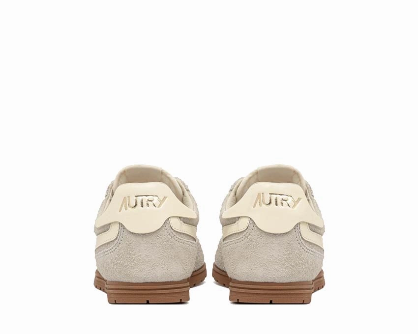 Autry Windspin Low "Wife" Supportive workout sneakers
