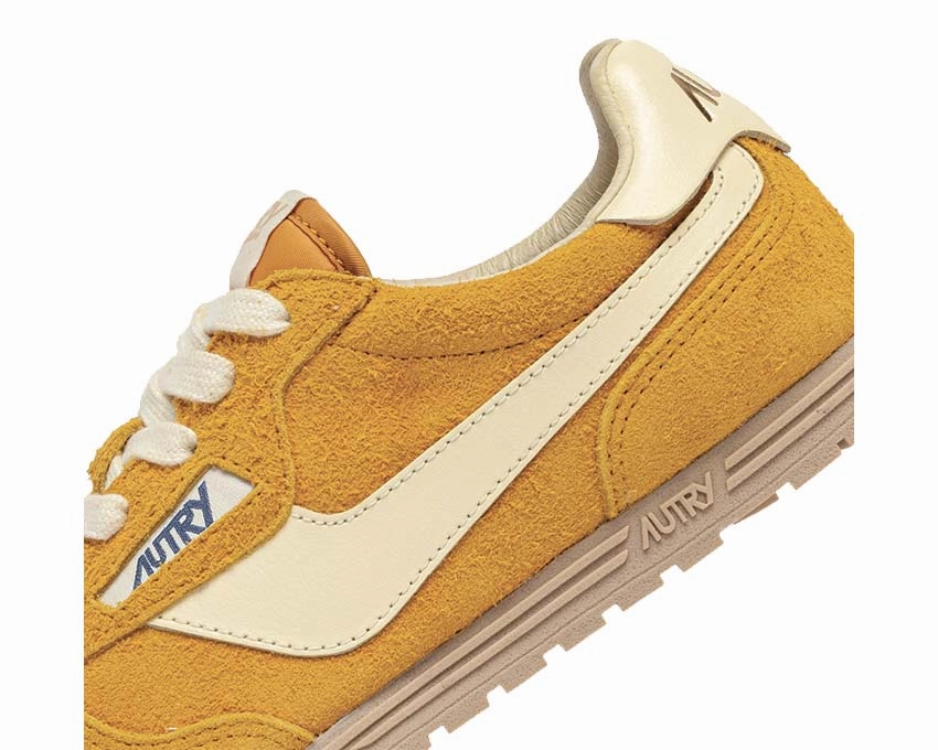 Autry Windspin Low W "Mineral Yellow" Womens classic sneakers