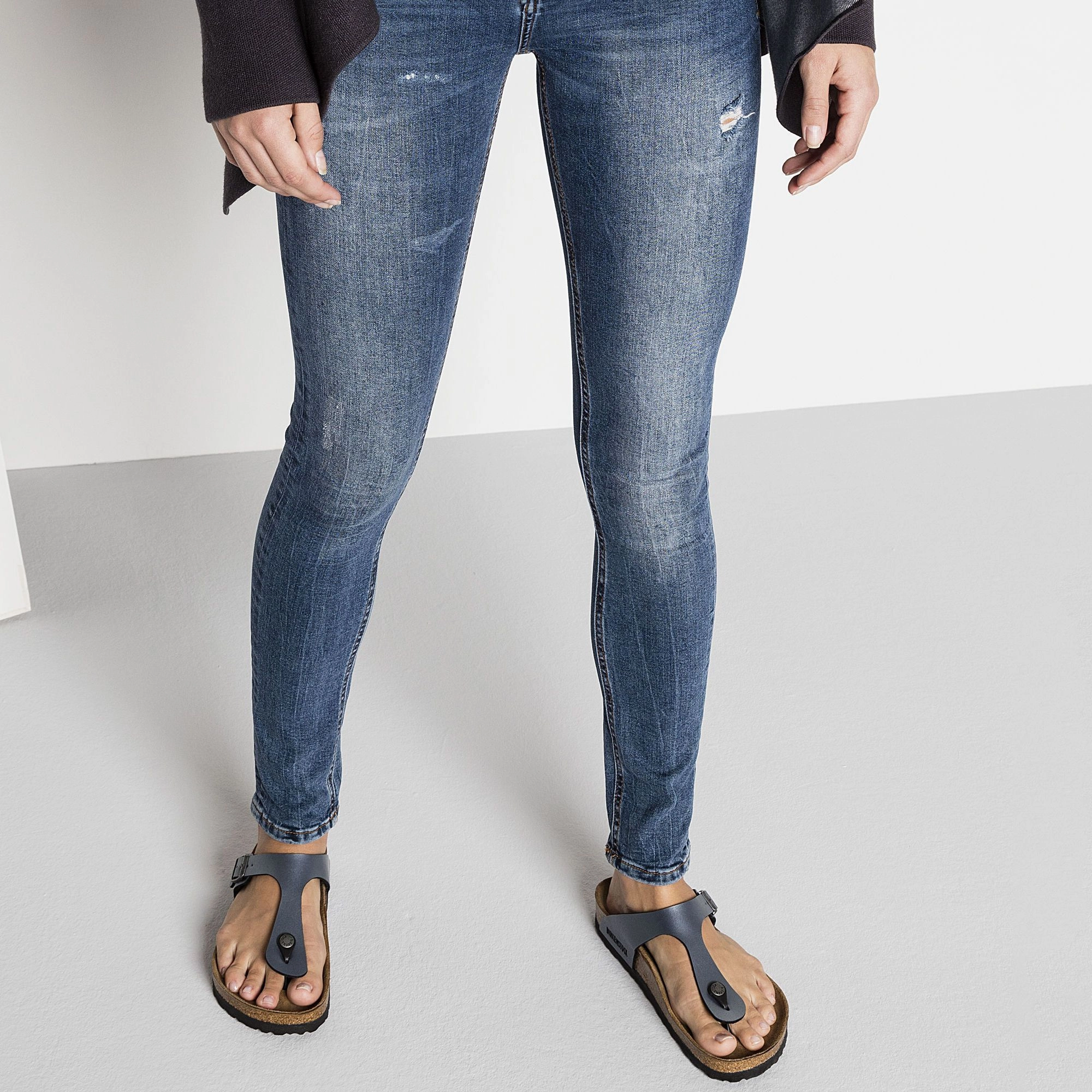 BIRKENSTOCK GIZEH ICE PEARL ONYX BIRKO-FLOR Birkenstock comfortable casual footwear