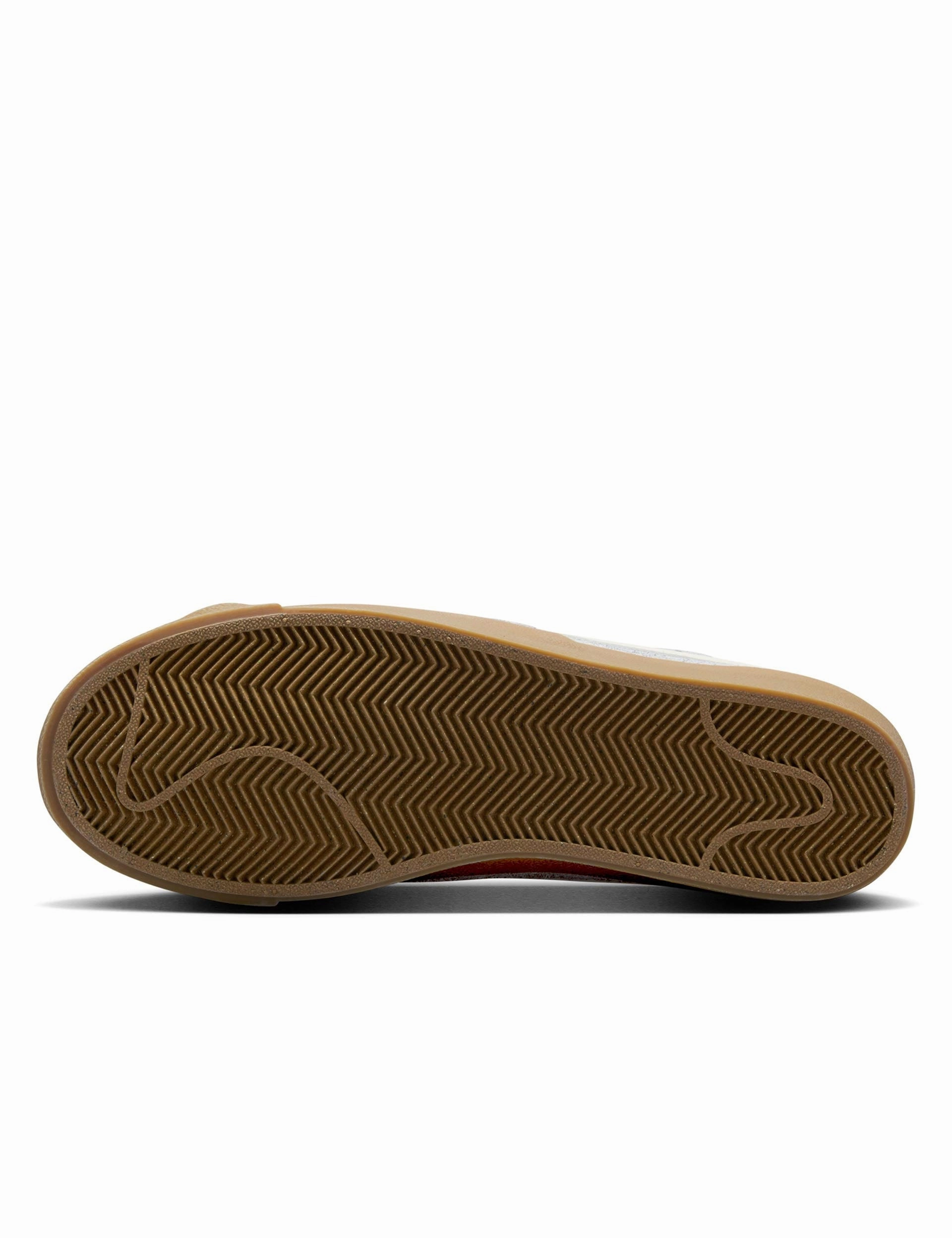 Blazer Low '77 Vintage Shoes - Football Grey/Pale Ivory/Gum Light Brown Nike women's stylish athletic footwear