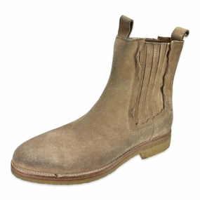 Chelsea Crepe Suede Boot Golden Goose distressed sneakers with star design